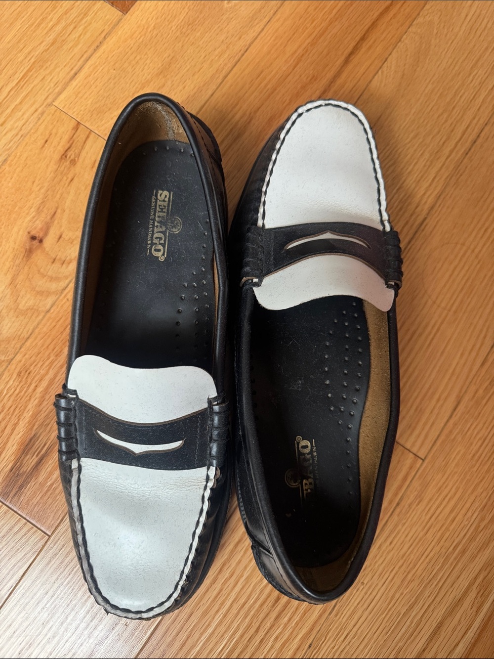Stacy Adams Black and White Leather Penny Loafers